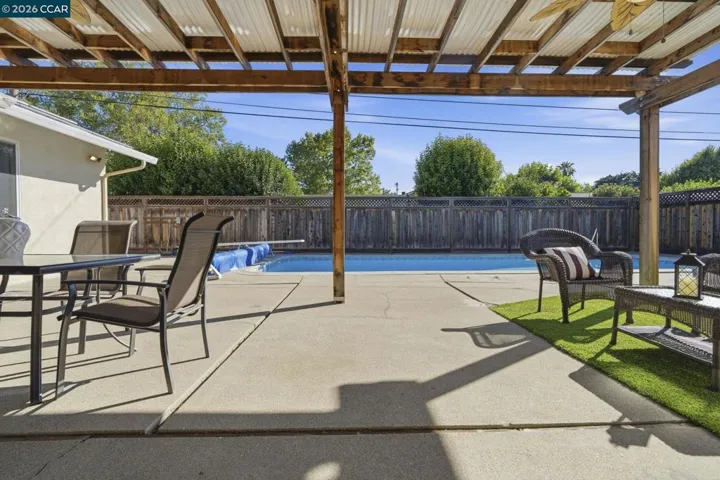 4242 Henning Dr, Concord, California 94521