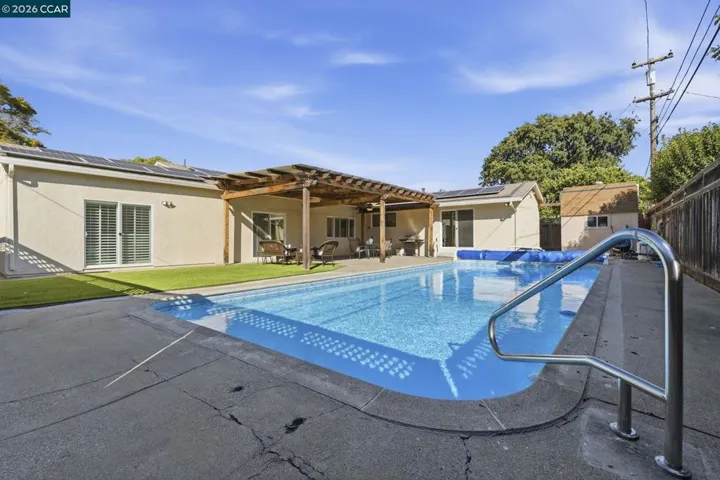 4242 Henning Dr, Concord, California 94521