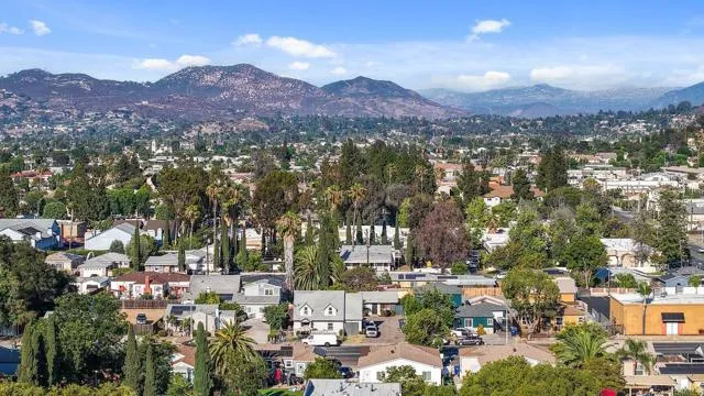 653 Avocado Avenue, El Cajon, California 92020