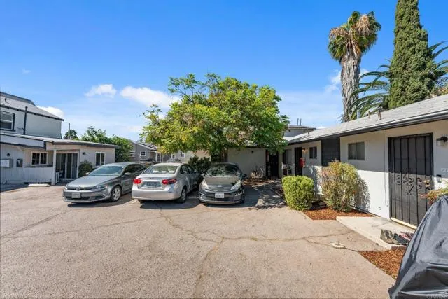 653 Avocado Avenue, El Cajon, California 92020