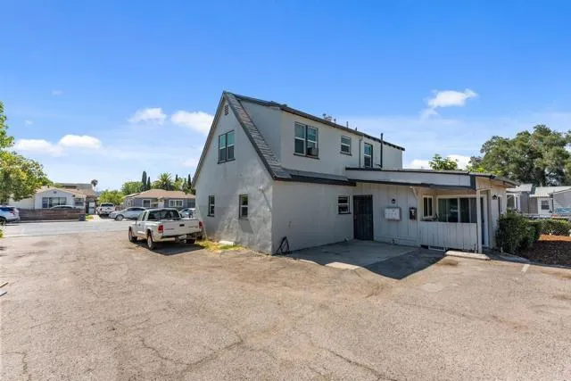 653 Avocado Avenue, El Cajon, California 92020