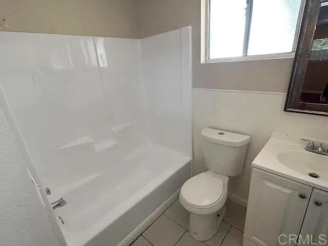 653 Avocado Avenue, El Cajon, California 92020