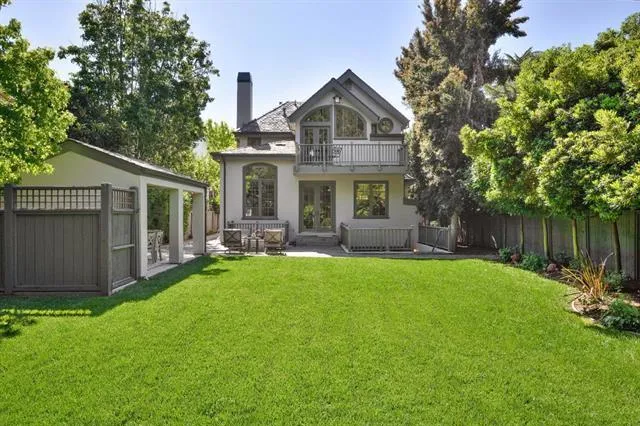 333 Santa Rita Avenue, Palo Alto, California 94301