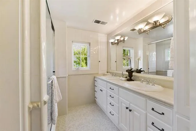 333 Santa Rita Avenue, Palo Alto, California 94301