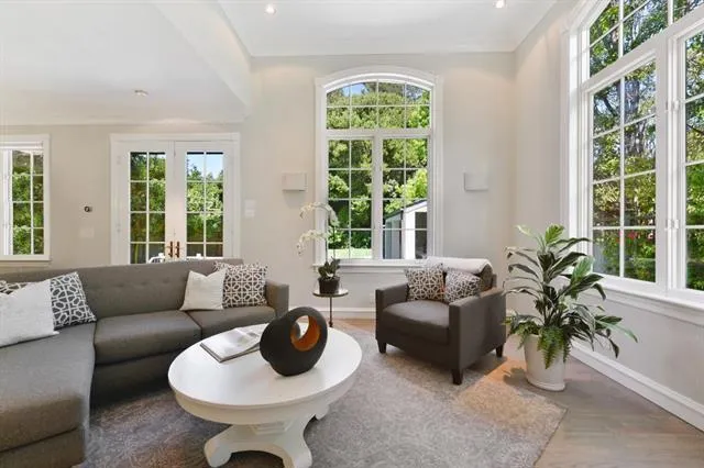 333 Santa Rita Avenue, Palo Alto, California 94301