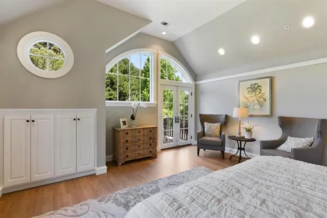 333 Santa Rita Avenue, Palo Alto, California 94301