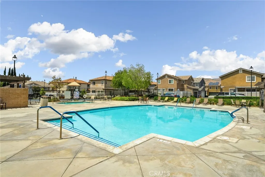 Community Pool and Spa
