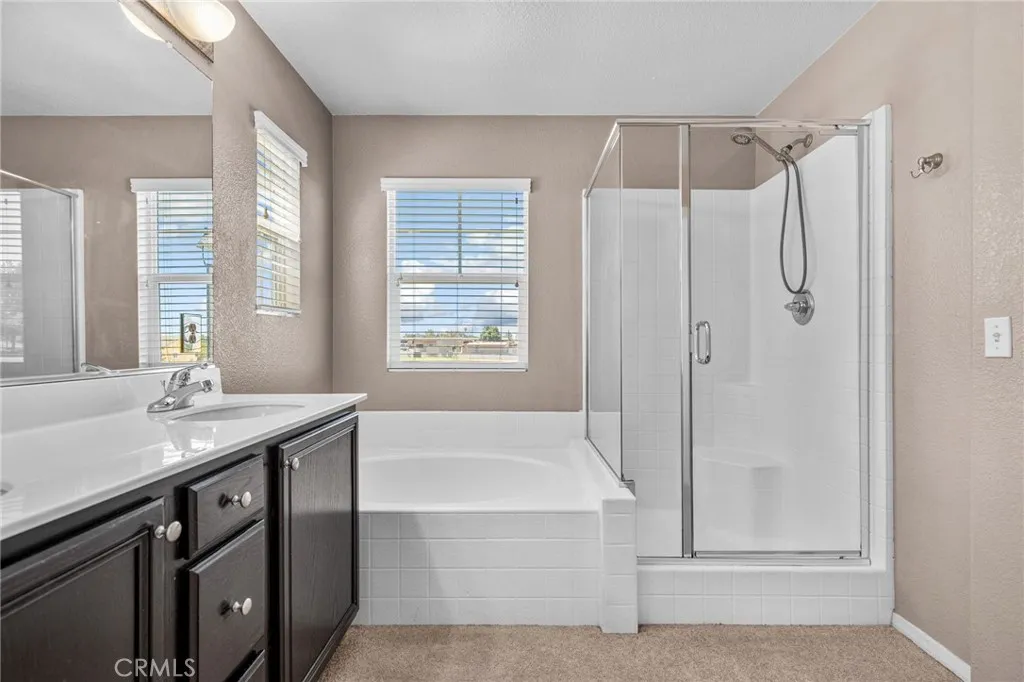 Executive Bathroom 2