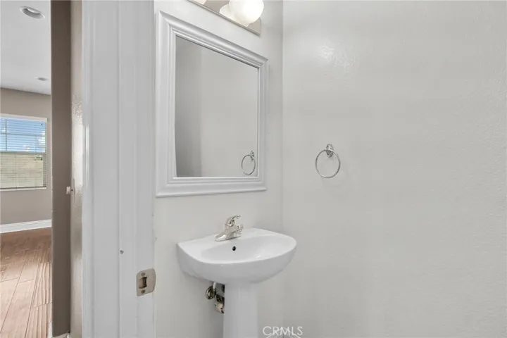 Half-Bath 1
