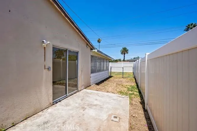 8777 Glencoe Drive, Riverside, California 92503