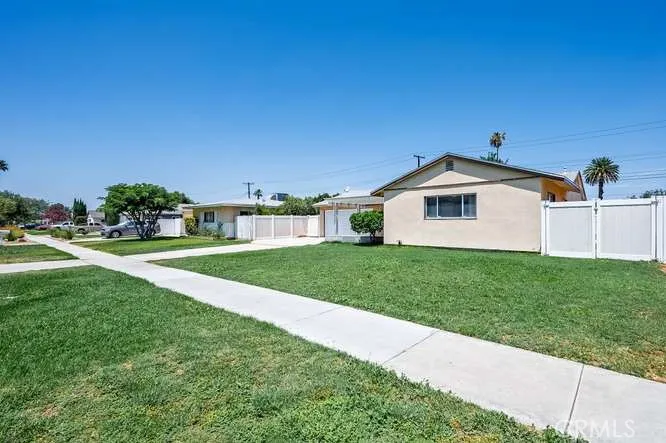 8777 Glencoe Drive, Riverside, California 92503