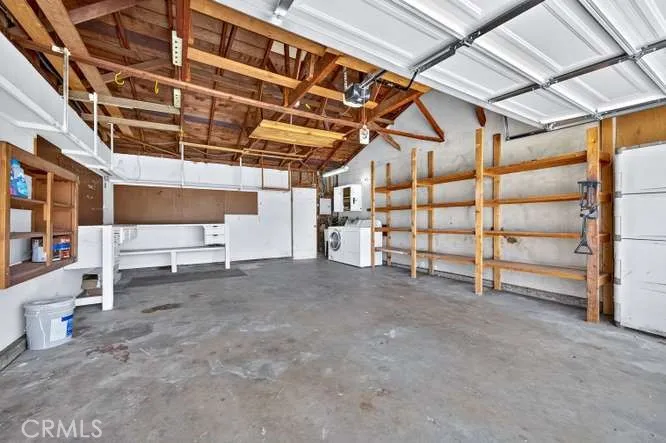 8777 Glencoe Drive, Riverside, California 92503