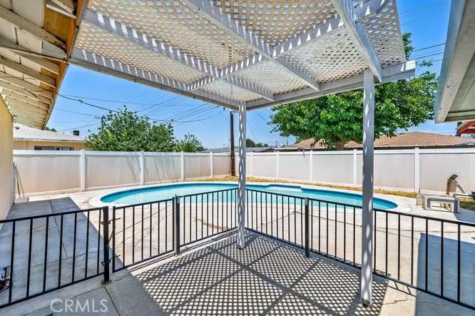 8777 Glencoe Drive, Riverside, California 92503