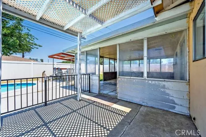 8777 Glencoe Drive, Riverside, California 92503