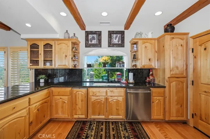 885 Del Norte, Lake Arrowhead, California 92352