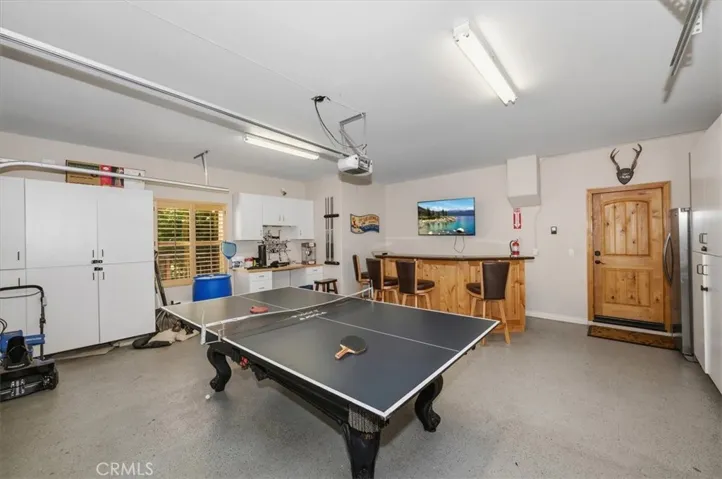 885 Del Norte, Lake Arrowhead, California 92352