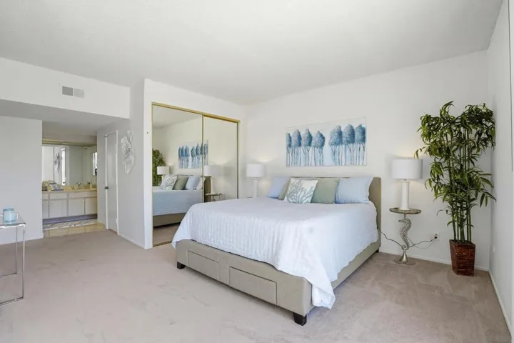 73 Kingston Ct., Coronado, California 92118