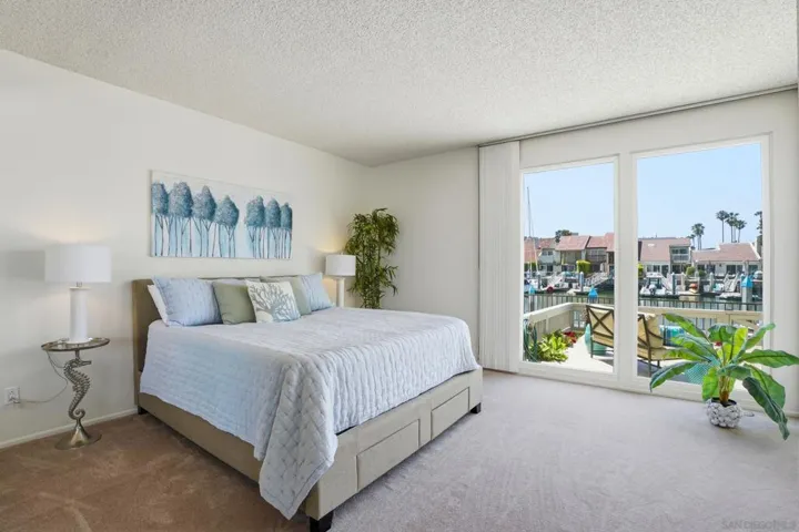 73 Kingston Ct., Coronado, California 92118