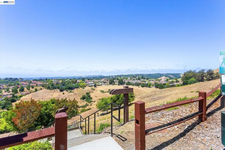19252 Masterson Pl, Castro Valley, California 94552