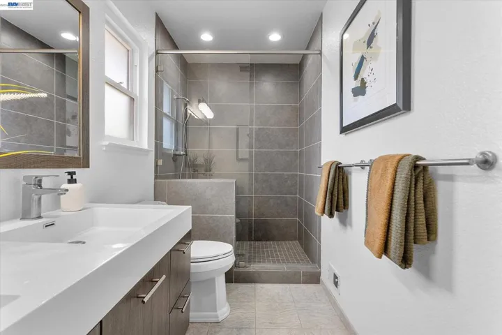19252 Masterson Pl, Castro Valley, California 94552