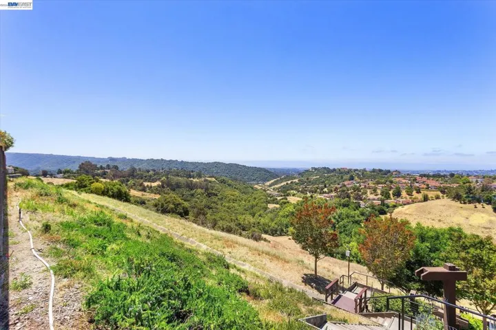 19252 Masterson Pl, Castro Valley, California 94552