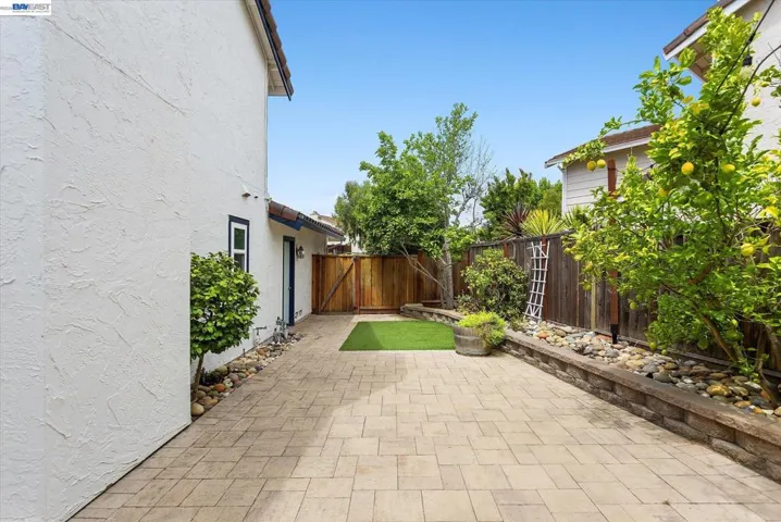 19252 Masterson Pl, Castro Valley, California 94552