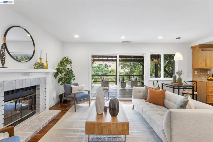 19252 Masterson Pl, Castro Valley, California 94552