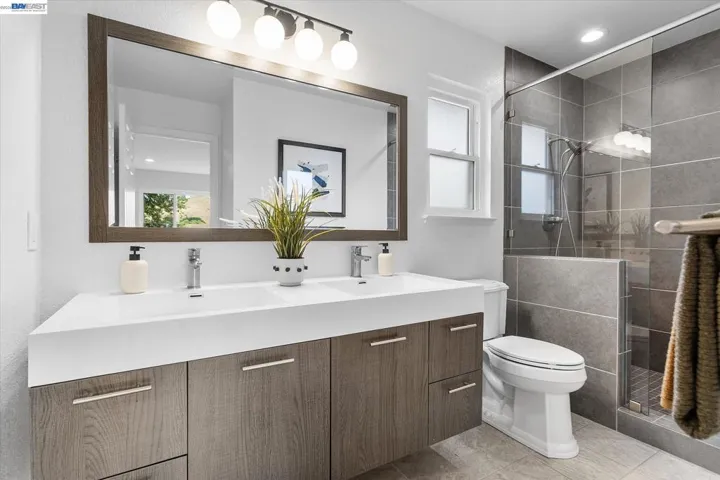 19252 Masterson Pl, Castro Valley, California 94552