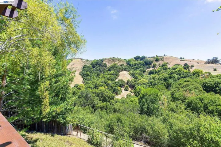 19252 Masterson Pl, Castro Valley, California 94552