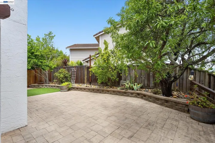 19252 Masterson Pl, Castro Valley, California 94552