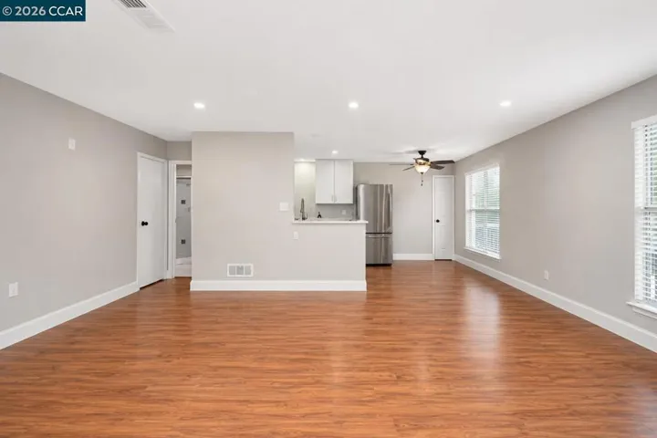 2031 Sierra Rd 5, Concord, California 94518