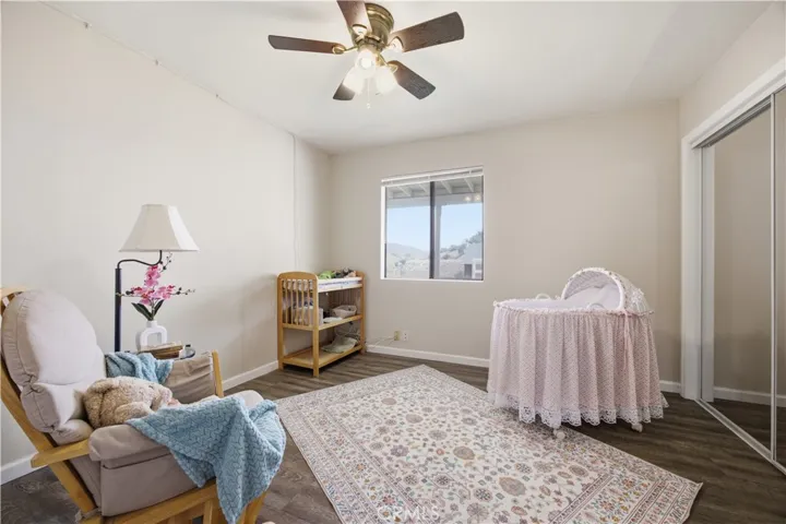 10170 Maude Ave, Sunland, California 91040