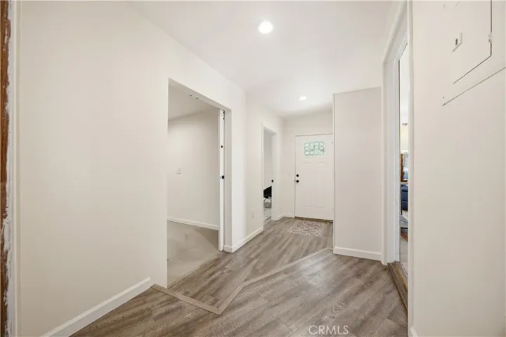 10170 Maude Ave, Sunland, California 91040
