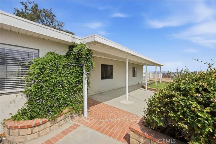 10170 Maude Ave, Sunland, California 91040