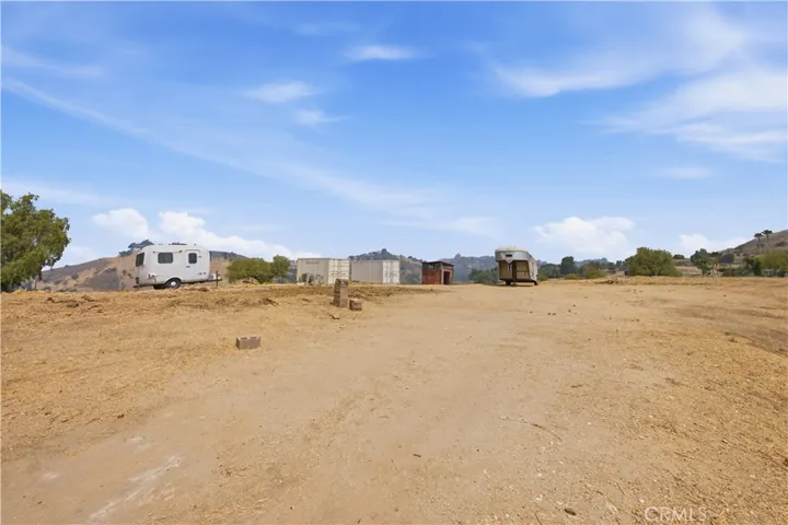 10170 Maude Ave, Sunland, California 91040