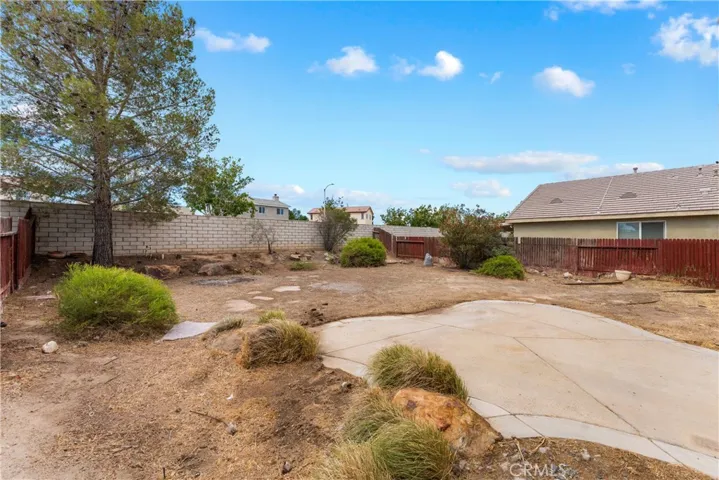 14239 Tortoise, Victorville, California 92394