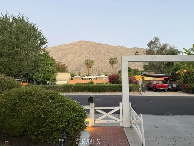 Ranch Arbor Sunrise