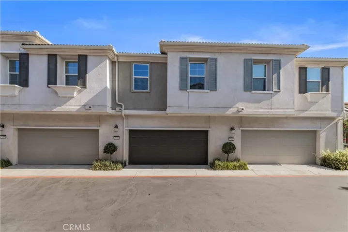 7100 Montecito Lane, Eastvale, California 92880