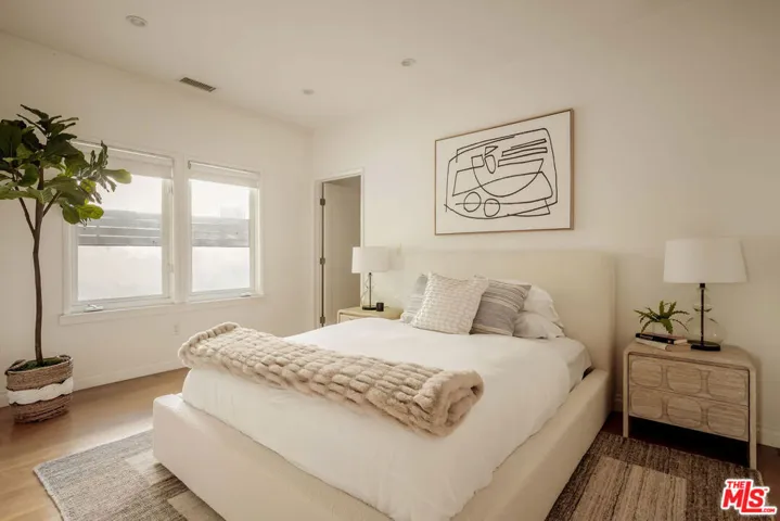 6307 W 5th Street, Los Angeles, California 90048