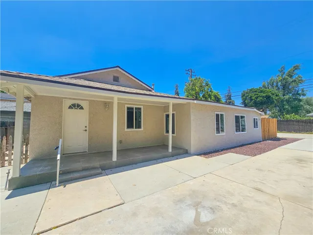 1975 5th Street, La Verne, California 91750