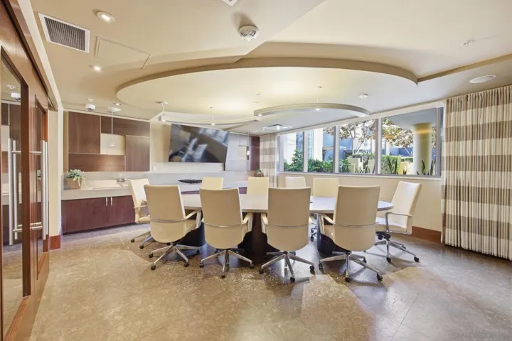 1325 Pacific Hwy 1305, San Diego, California 92101