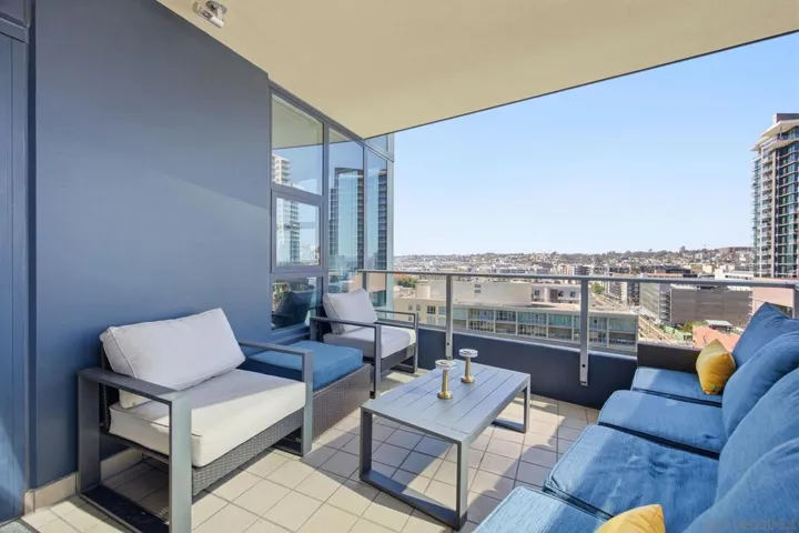 1325 Pacific Hwy 1305, San Diego, California 92101