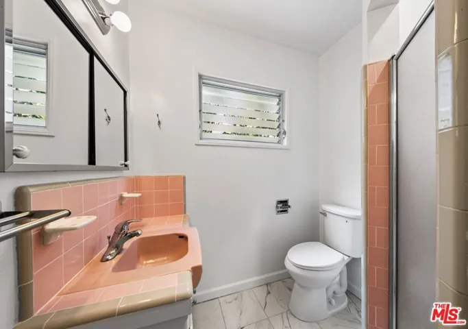 1037 11th Street 1, Santa Monica, California 90403