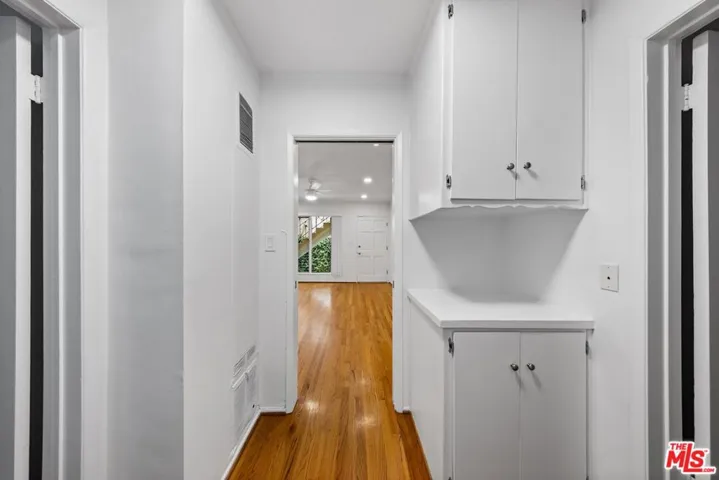 1037 11th Street 1, Santa Monica, California 90403