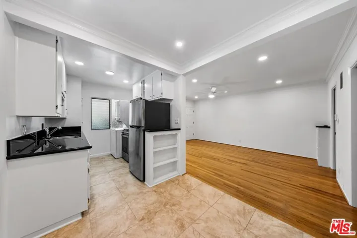 1037 11th Street 1, Santa Monica, California 90403