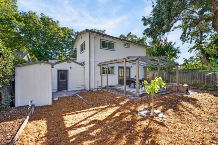 333 Madrone Street, Redwood City, California 94061