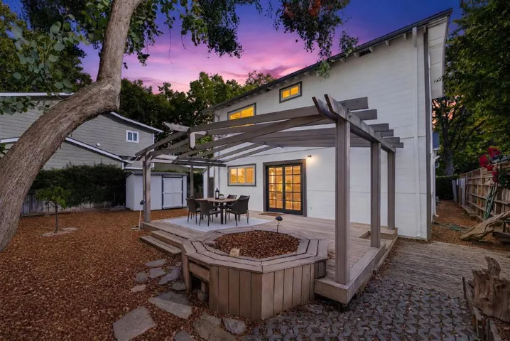 333 Madrone Street, Redwood City, California 94061
