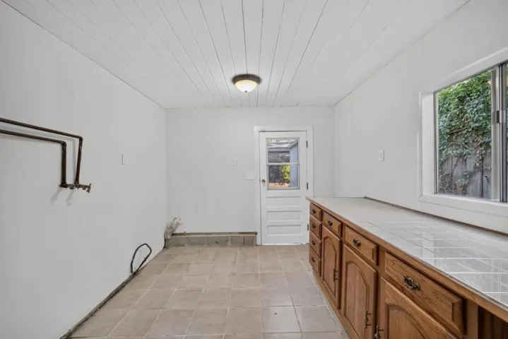 333 Madrone Street, Redwood City, California 94061