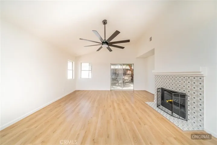 13555 Winewood, Victorville, California 92392