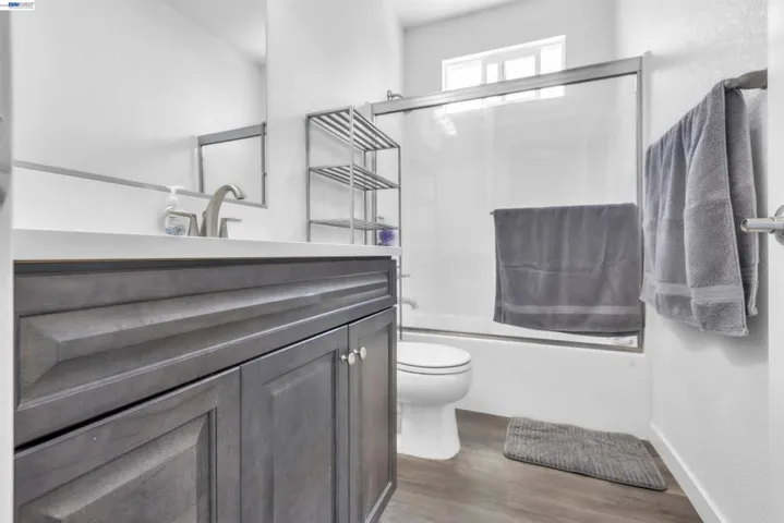 1893 Summit Dr, Los Banos, California 93635